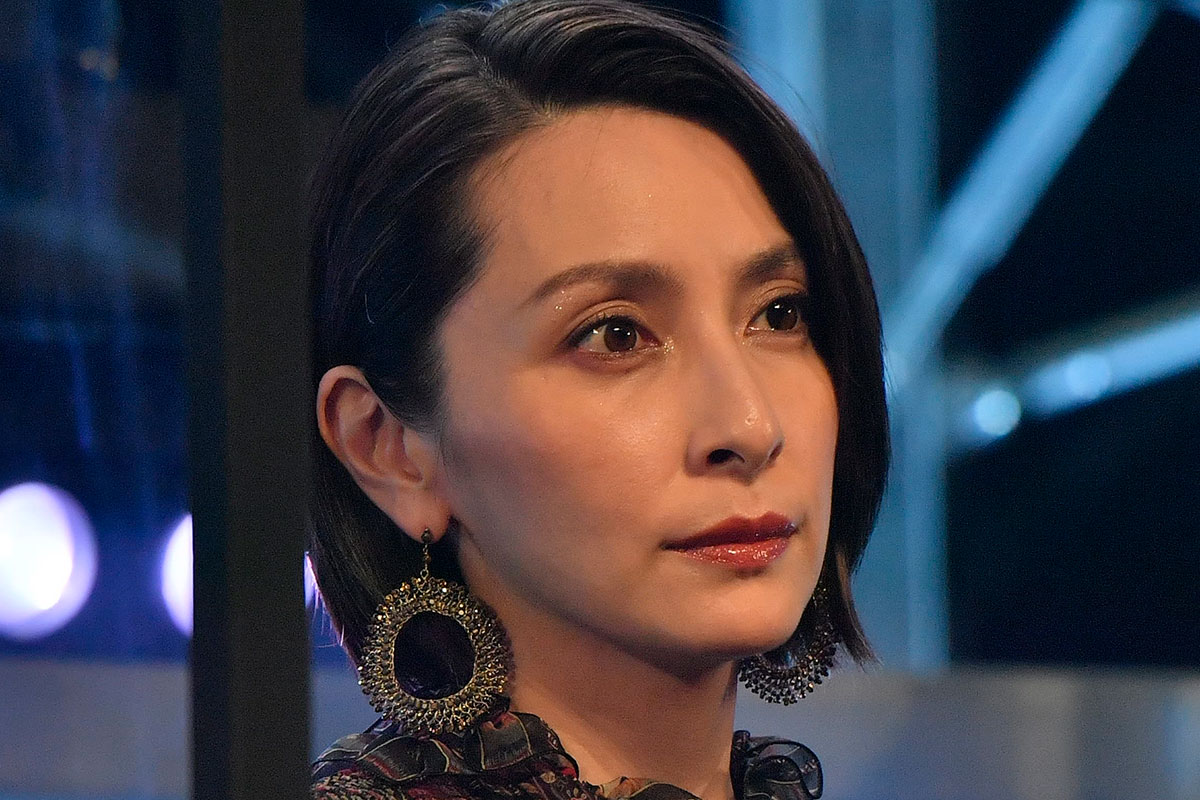 奥菜恵、関取衆に囲まれた「推し活」ショットの “体格差” にファン驚愕……