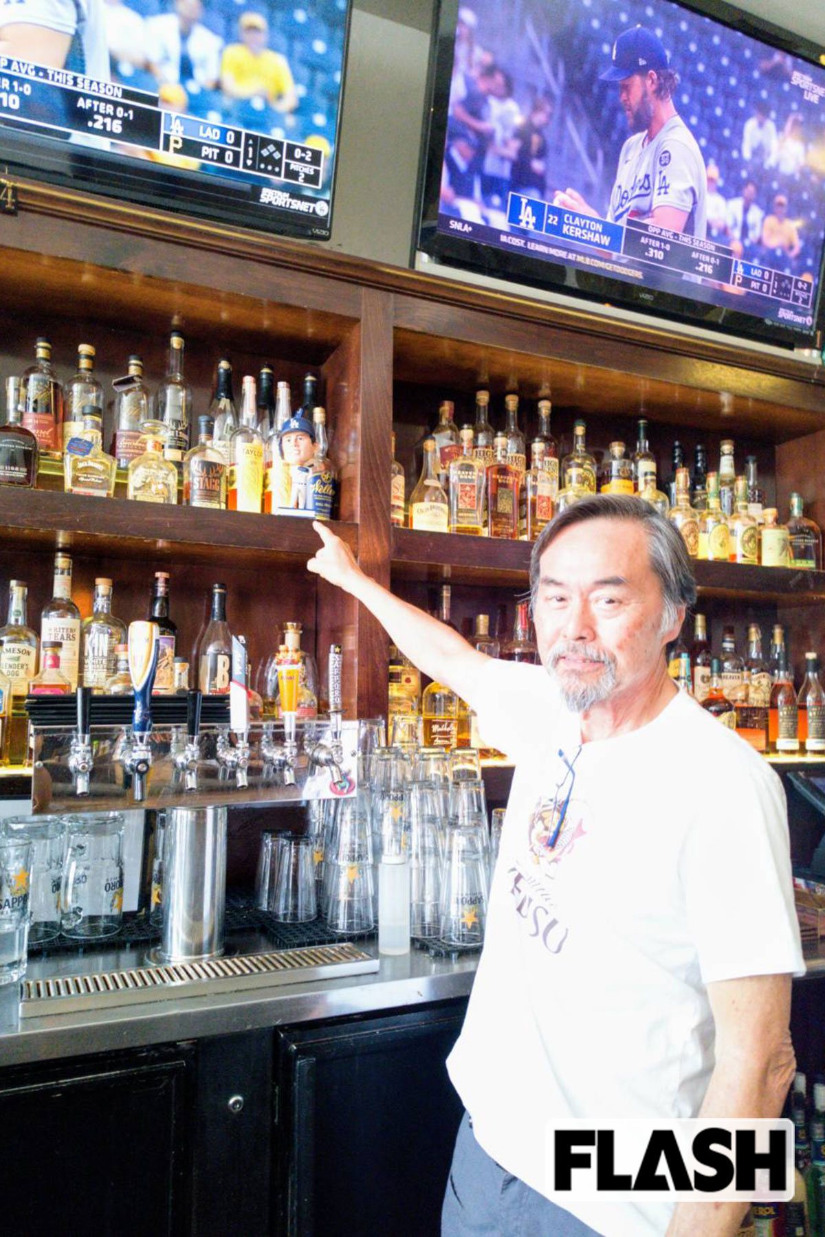 リトル・トーキョーのスポーツバー「FAR BAR」オーナーで日系人のドン・タハラさん
