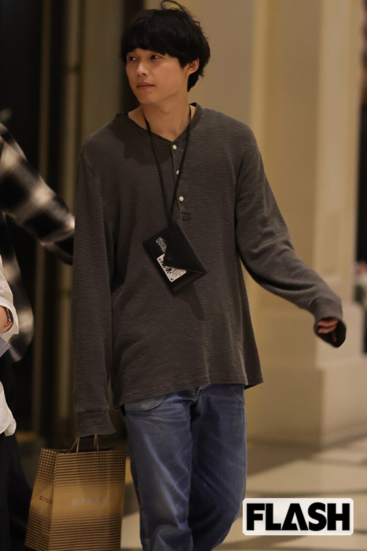 仕事を終えた後だからか、表情の明るい松村北斗