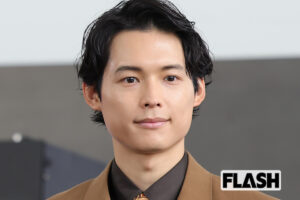 【激やせ報道】SixTONES・松村北斗「釜山国際映画祭」登壇でファン歓…