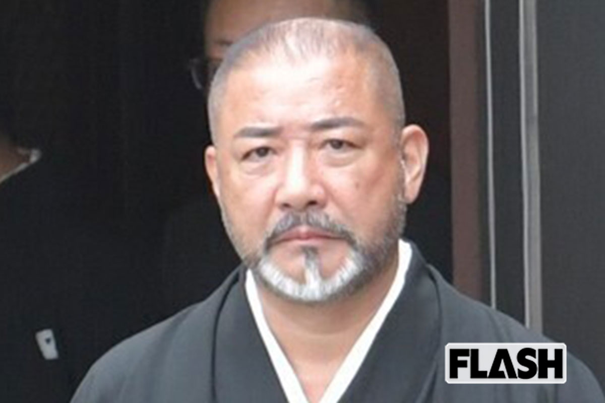 弘道会・野内正博会長、紋付袴姿で「四代目」継承式に…現場には各県警40人…