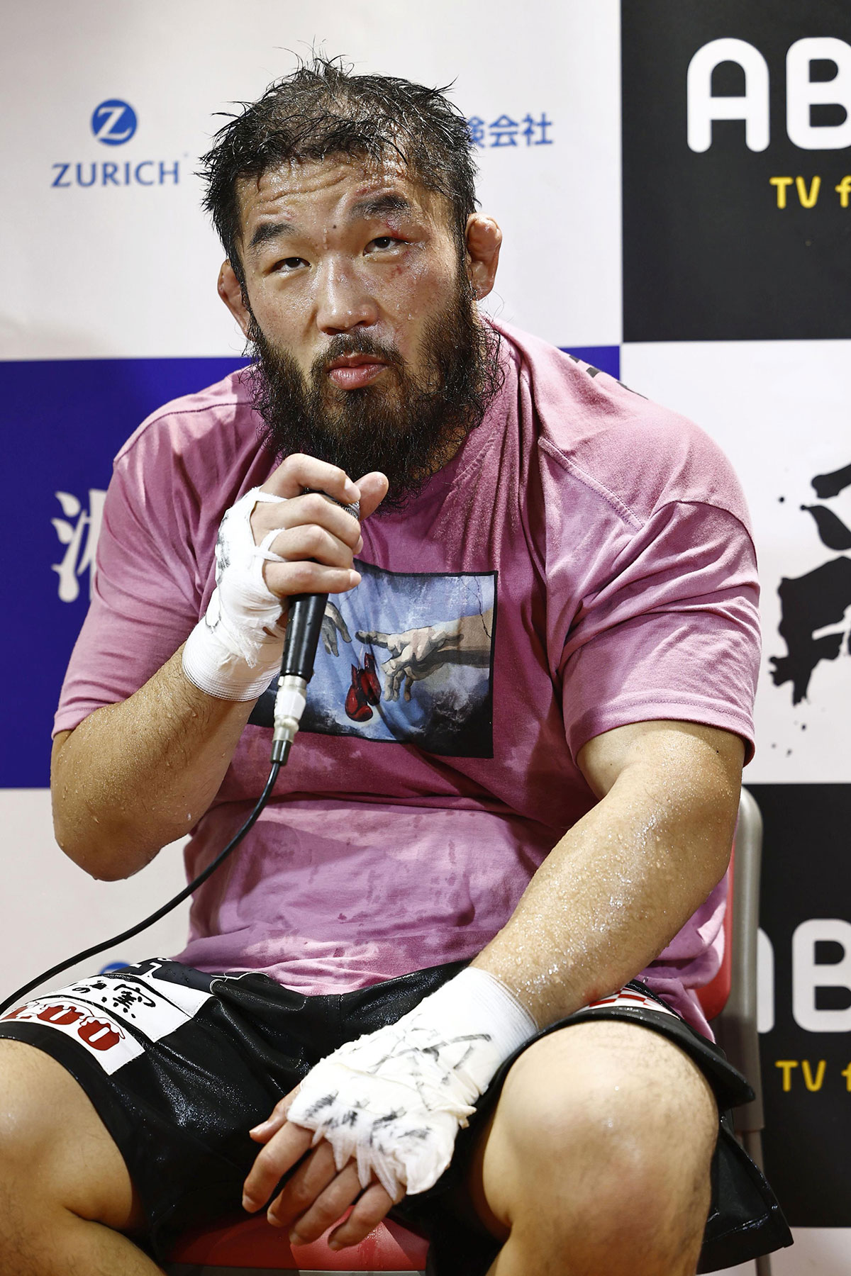 石井慧がハリウッドデビュー！…共演したドウェイン・ジョンソンとのツーショット公開にファン羨望