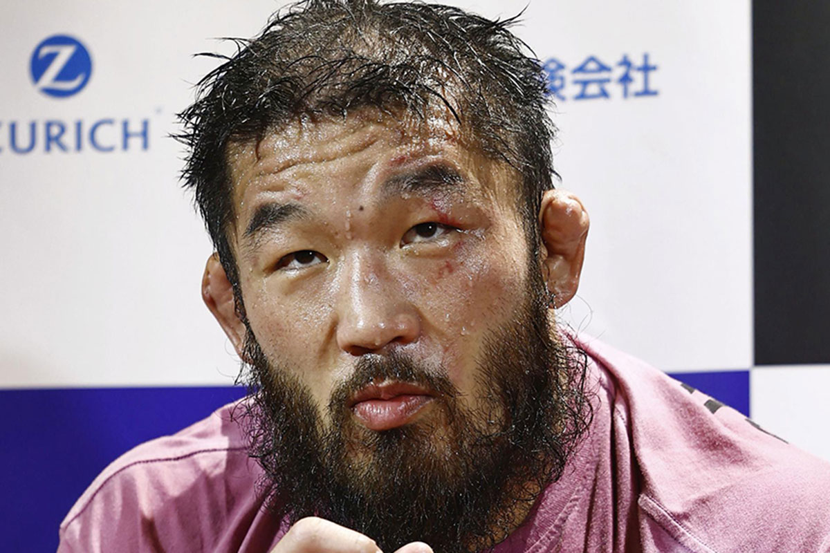 石井慧がハリウッドデビュー！…共演したドウェイン・ジョンソンとのツーショ…