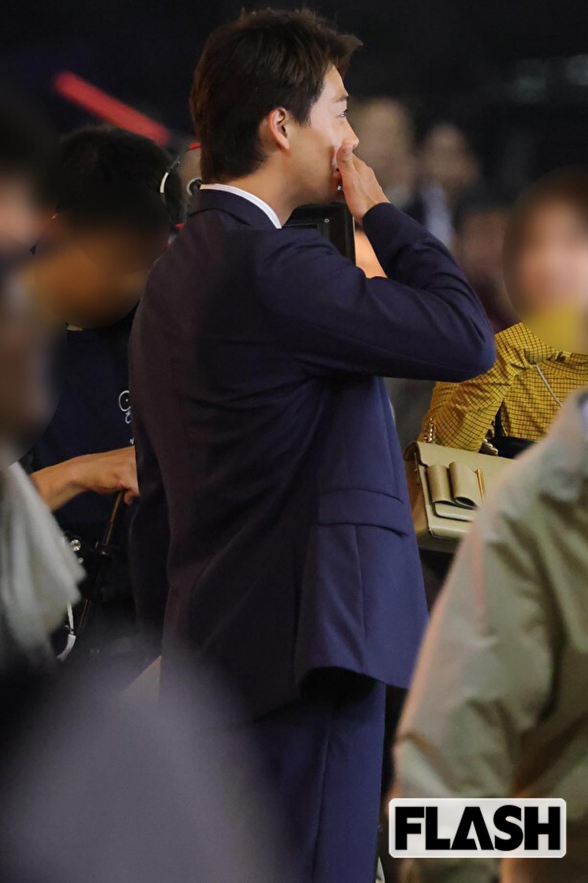 当初は吉沢亮にオファーがあったが、泥酔事件により竹内涼真が主演を務めることに