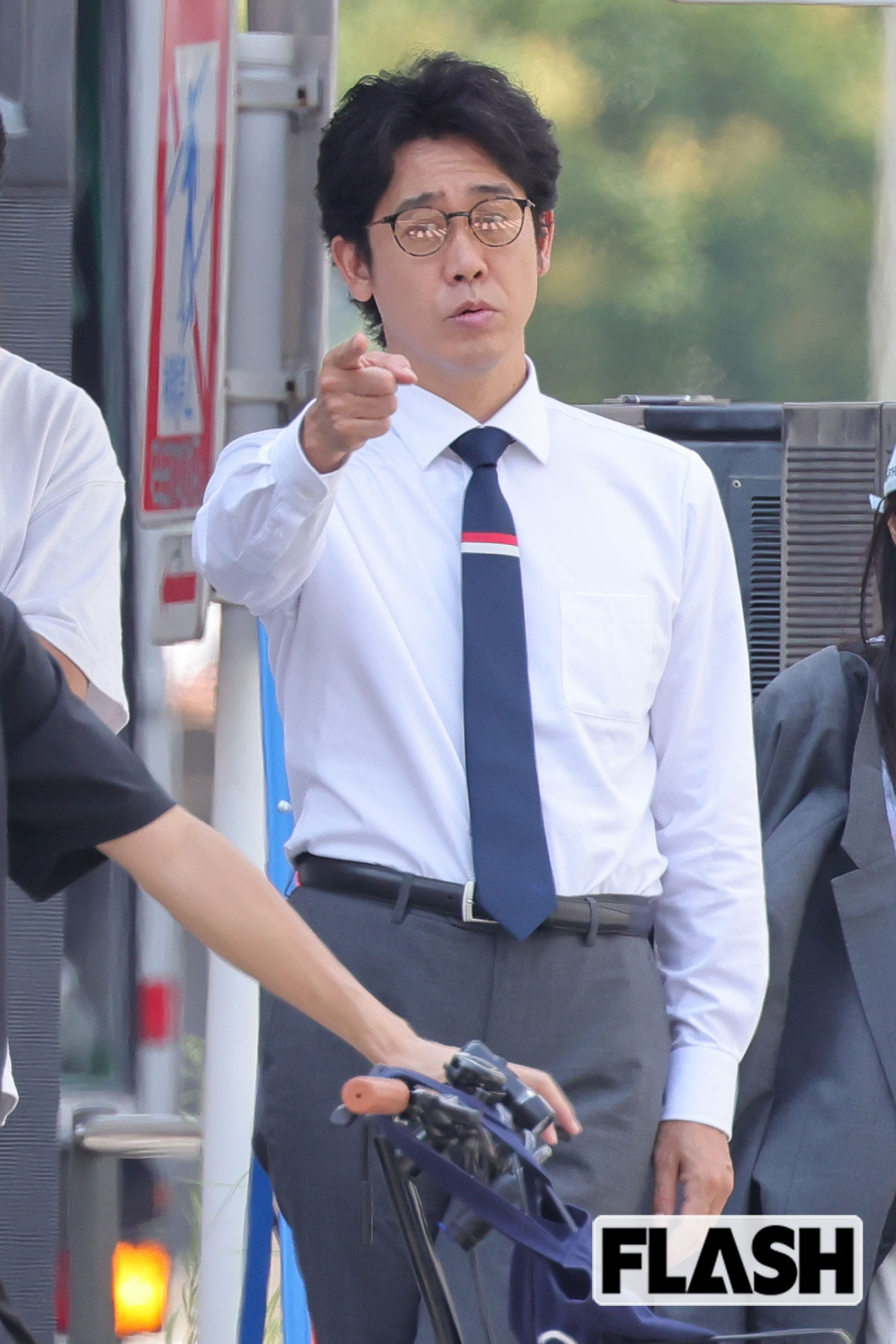大泉洋、新橋で“しょぼくれサラリーマン姿”テレ朝“目玉ドラマ”は業界の常識を覆す異例の制作態勢