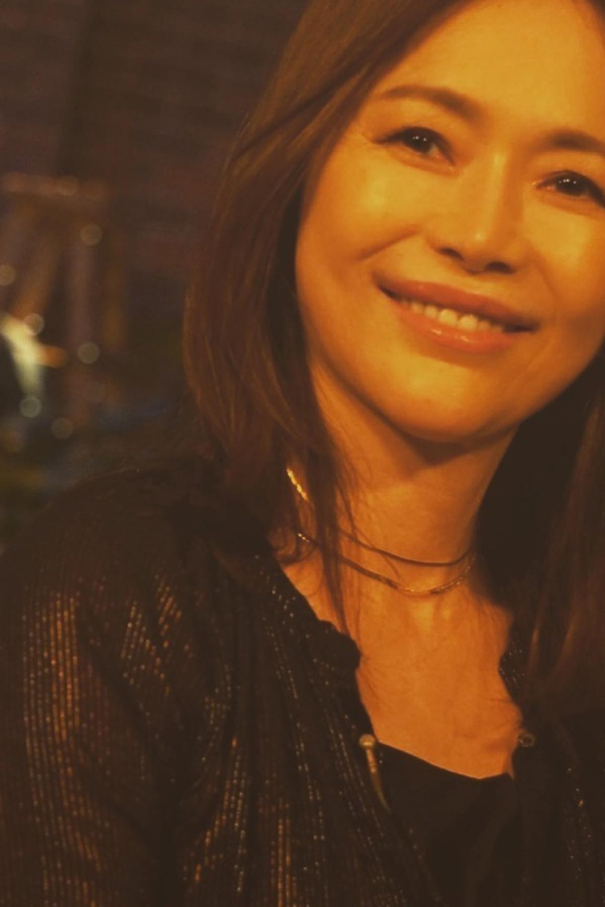 玉置浩二 妻・青田典子とツーショット登場も「マルチーズかと」ファンは“毛量”に釘付け“バブリーイメージ”も変化
