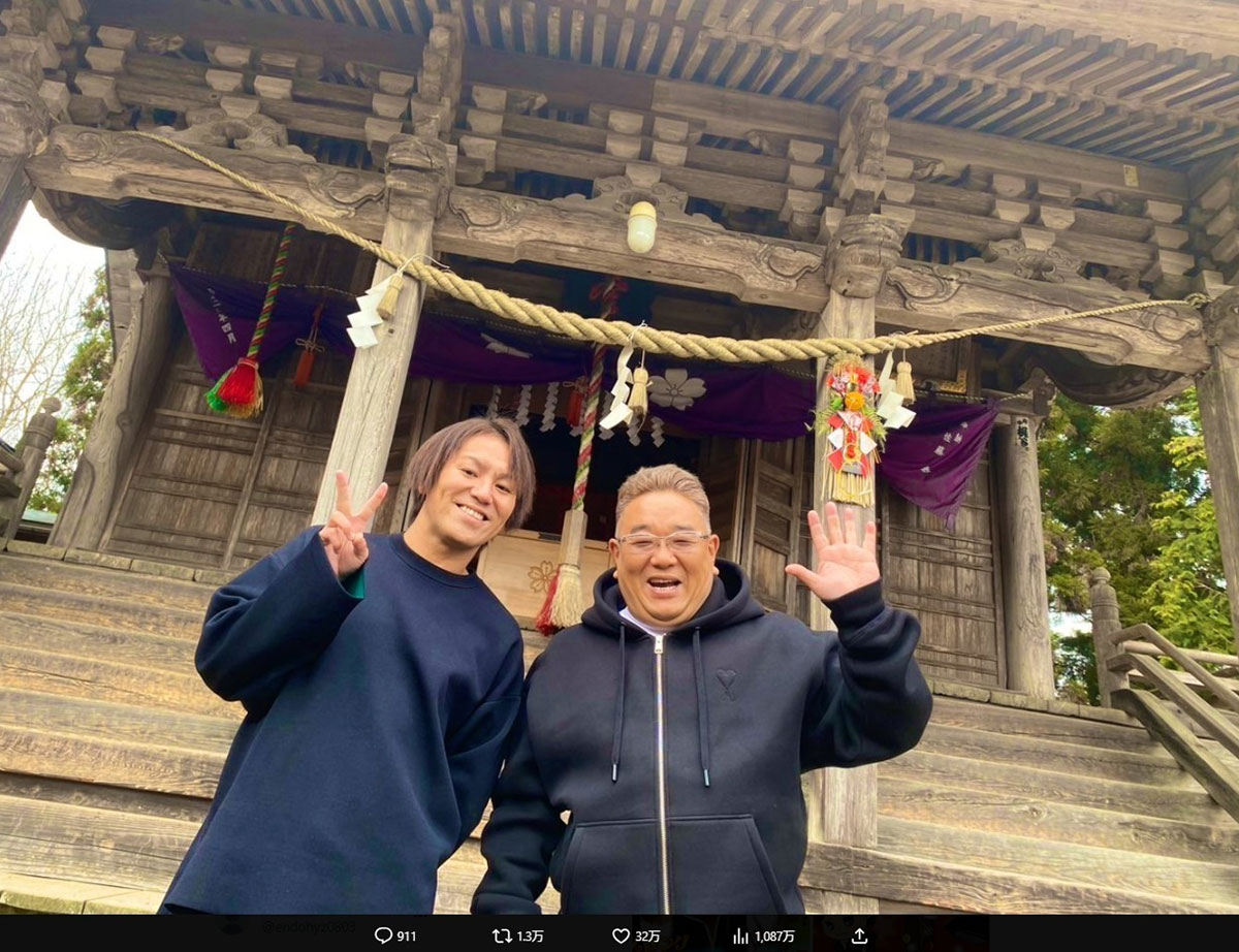 狩野英孝が神主を務める宮城県の櫻田山神社。2025年1月にはサンドウィッチマンの伊達みきおが訪れた（写真・本人のXより）