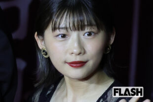 伊藤沙莉“妖艶”黒ドレスで見せた“変顔”連発の自由ぶり『虎に翼』スピンオフを射止めた“カメレオン女優”の快進撃