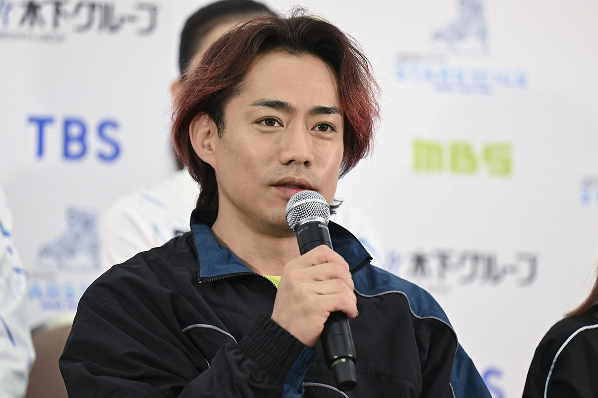 髙橋大輔が語った愛犬への「面倒くさい」「無視しちゃう」“塩対応”エピソードに「イラッとする」批判殺到