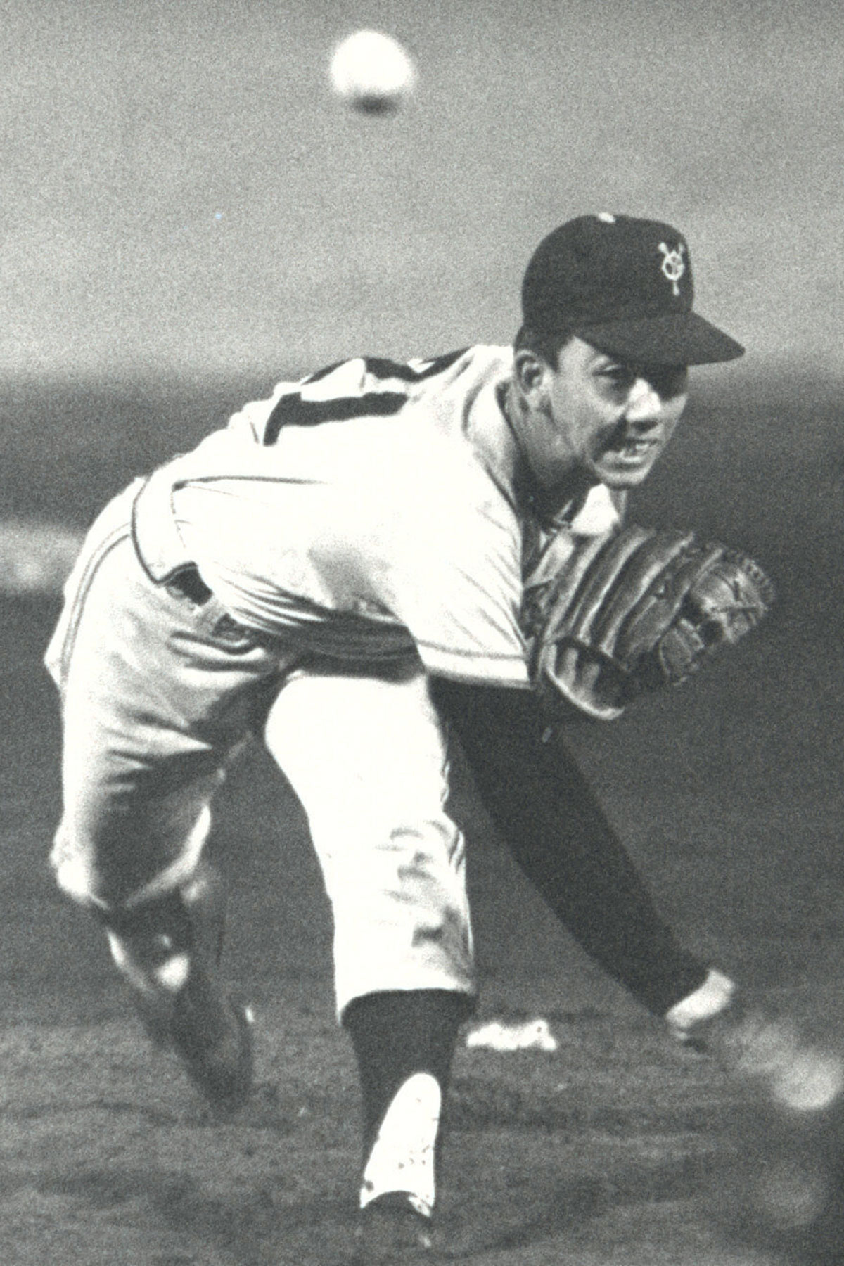 巨人・堀内恒夫は、1966年4月14日のデビュー戦で初勝利をあげた（写真：スポーツ報知/アフロ）