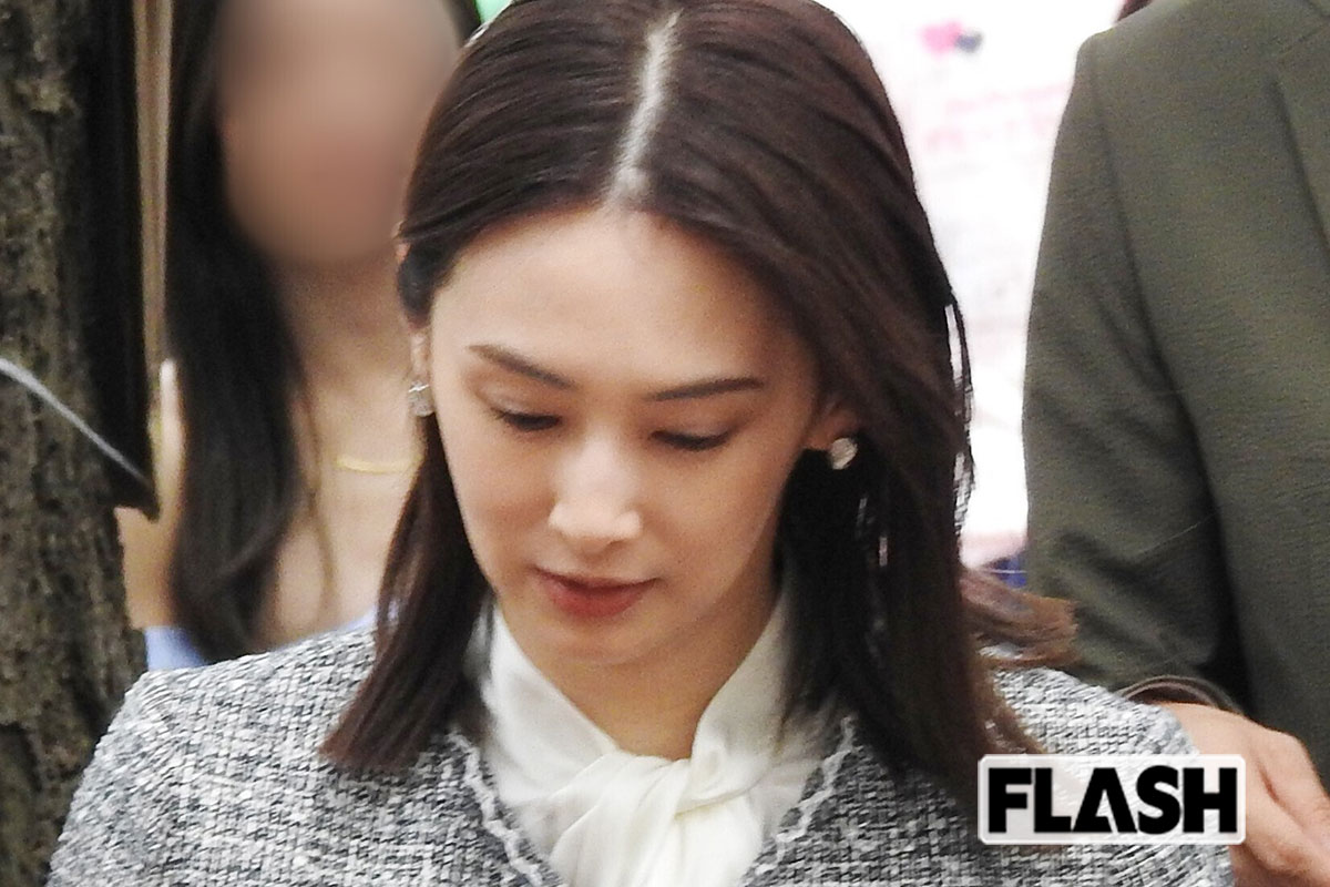 北川景子、夫婦デートで見せた美貌とオーラ…ドラマ撮影中も “2児の母” …