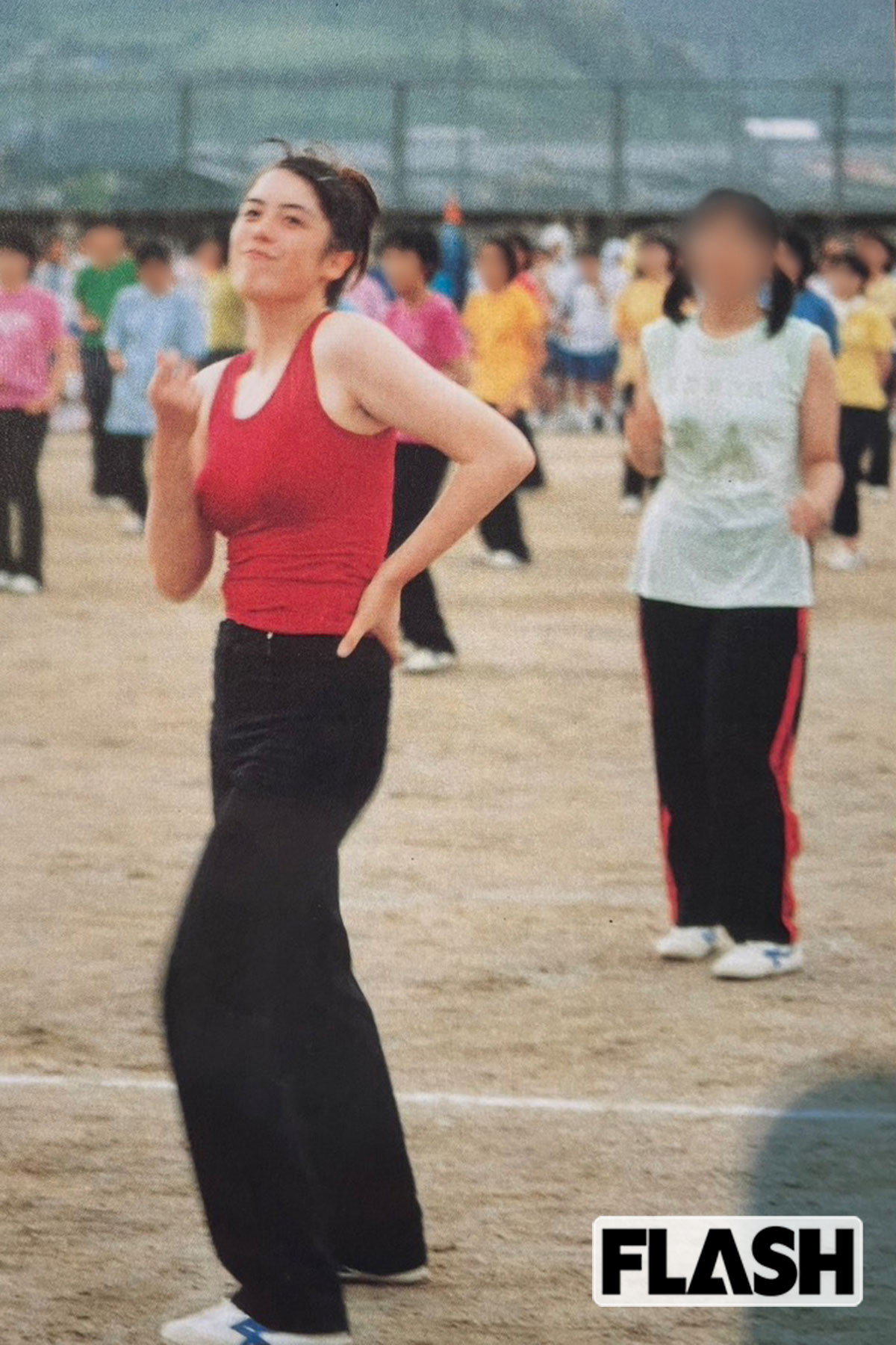 清心女子高等学校時代の小野田紀美氏。ダンスを愛する活発な少女だった
