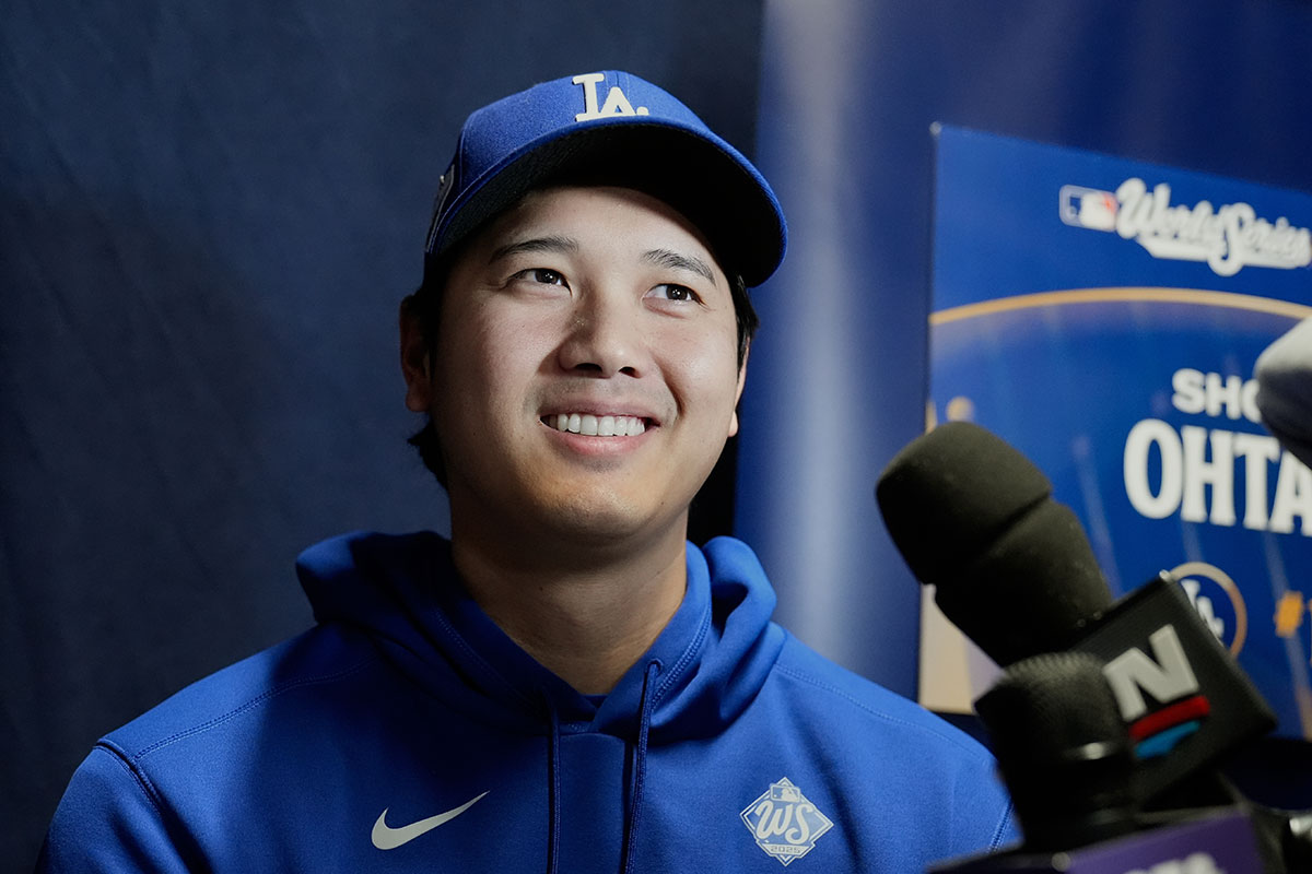 大谷翔平“歴史的活躍”の裏でYouTubeに蔓延する「海外の反応」うたう…