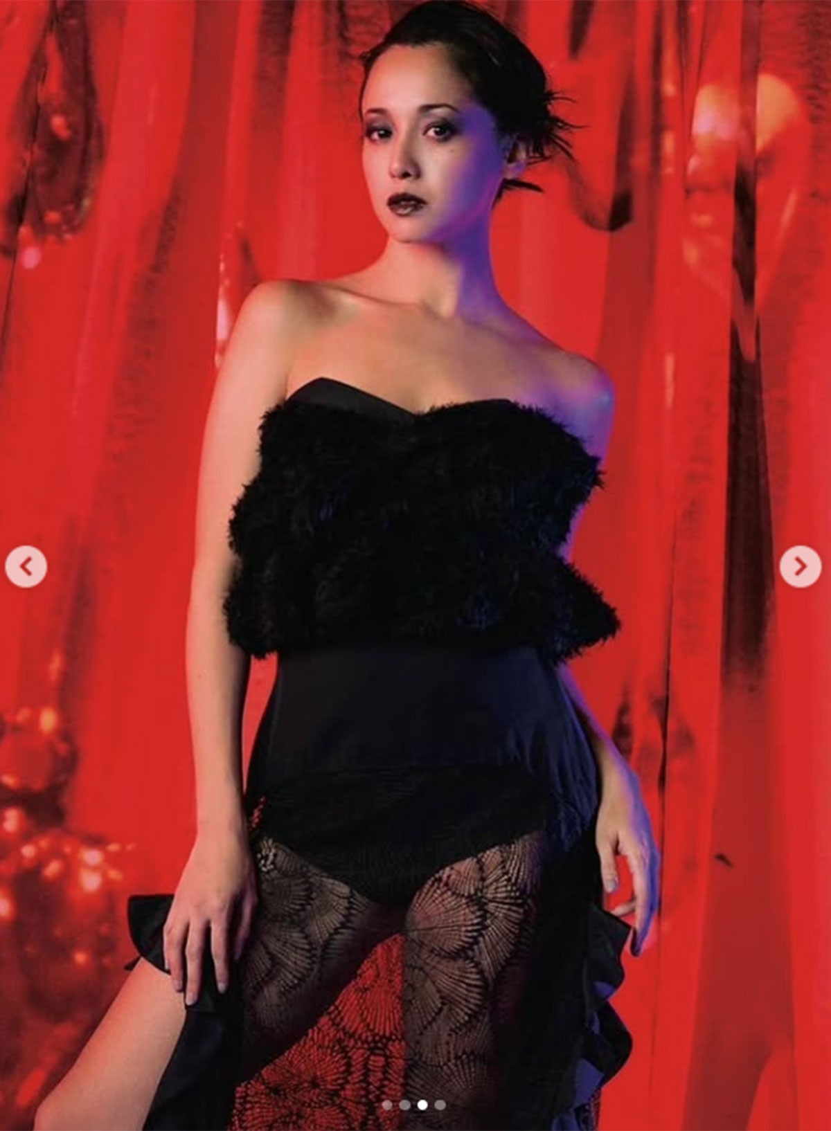 沢尻エリカ “目元真っ黒” 写真に、ファンからは「エリカさんセクシー」などの声があがった(蜷川実花のInstagramより)