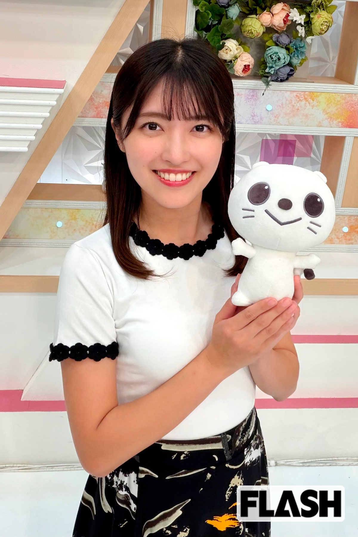 【東北2位】内田有香アナ（東日本放送）「どんな仕事にも全力で取り組みます！　番組内の『うっちーの何か困ってません？』というコーナーでみなさんの “お困りごと” を解決しています。宮城はプロスポーツが盛んな地域。最近は野球、サッカー、バスケットボールなど全力応援すべく生観戦しています」