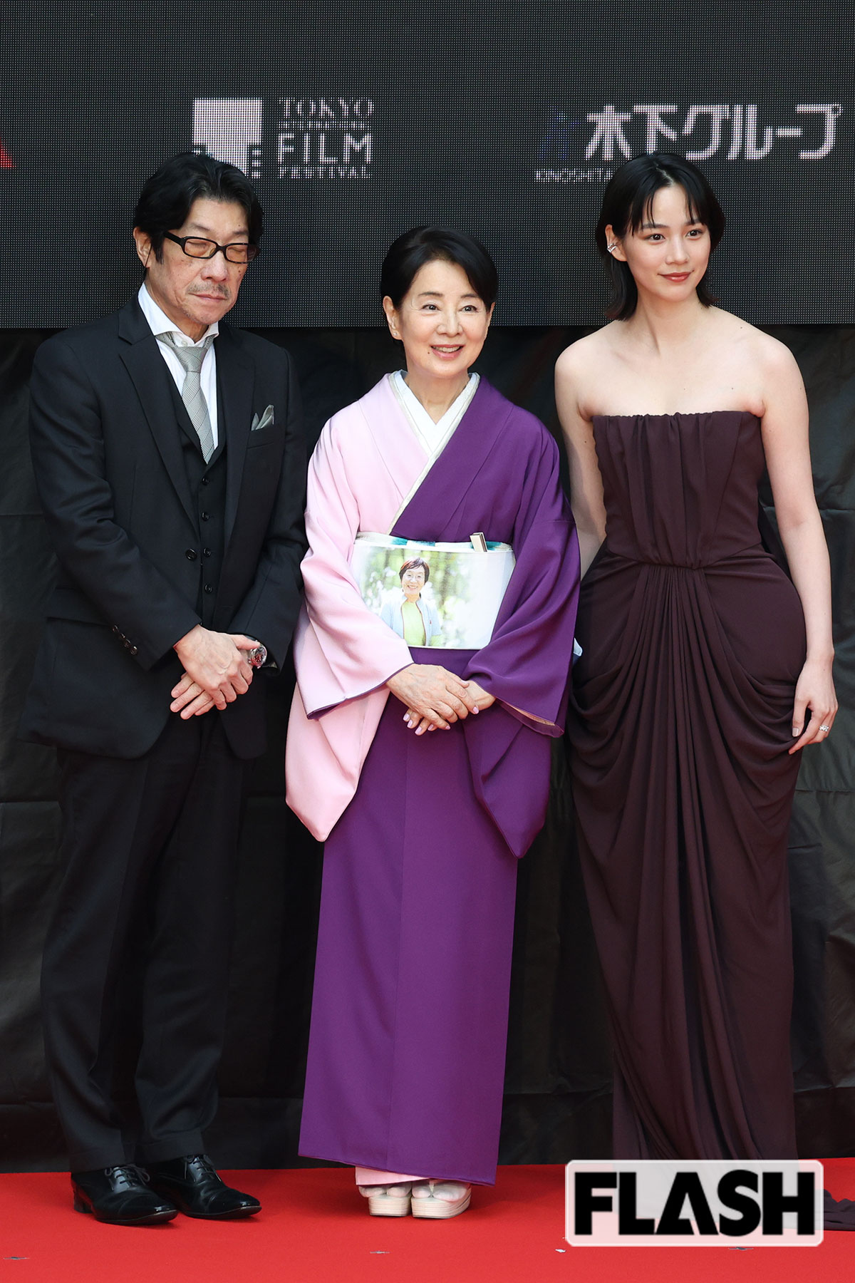 ド派手な帯で注目を浴びた吉永小百合