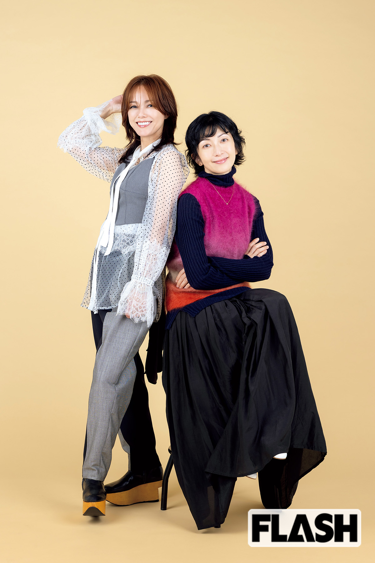 久しぶりに対面したという相川七瀬と持田香織。2人のトークは1時間超の盛り上がり(写真・福田ヨシツグ)