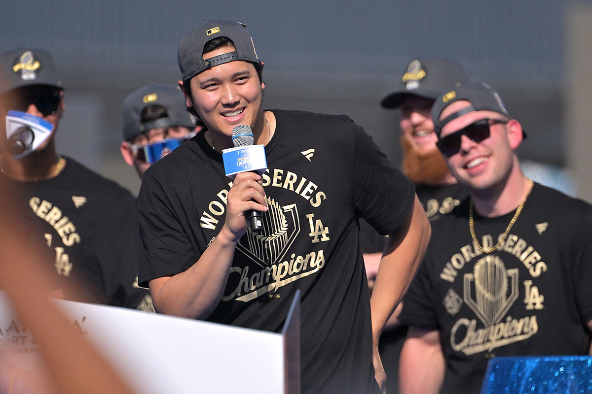 大谷翔平、ドジャース優勝報告会で見せた「卓越した英語力」…現地ファンからは「R」の発音が絶賛