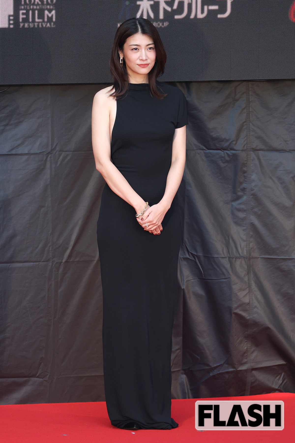 実力派女優の瀧内公美