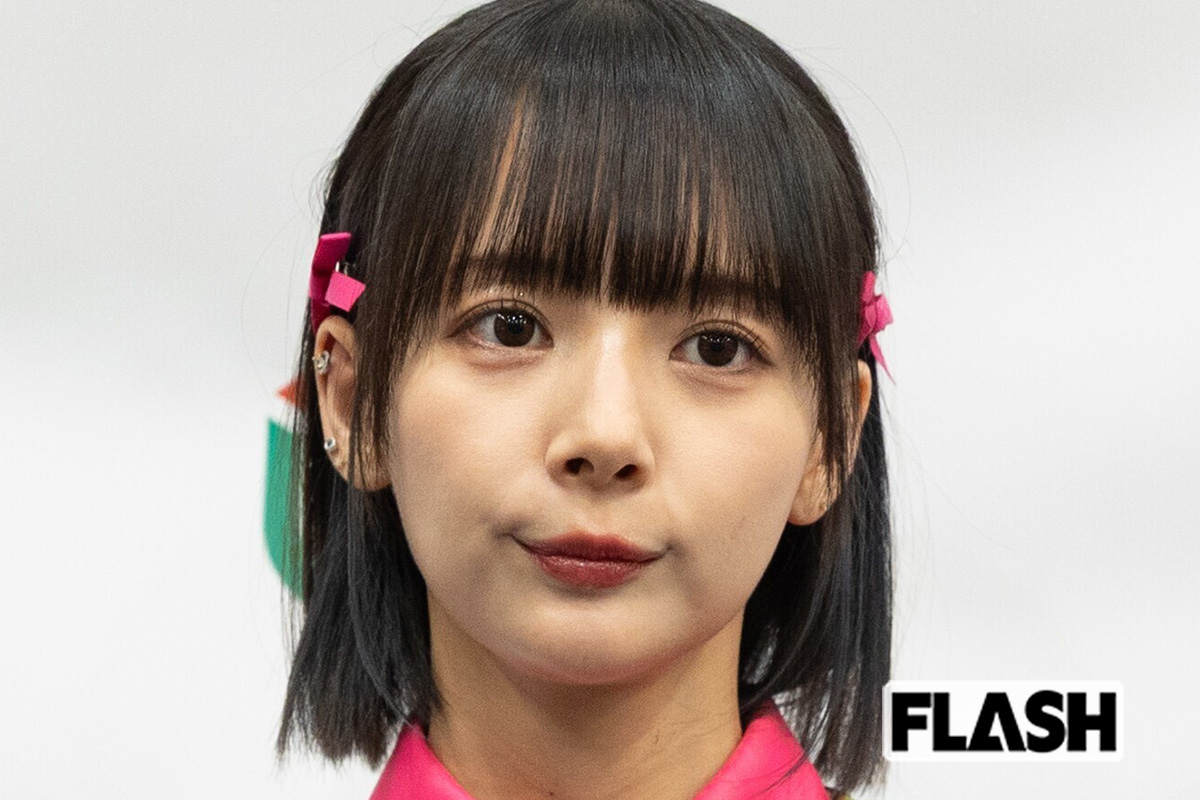 岡田紗佳“期間限定”イメチェンにファン悶絶…黒髪ロングで大人見えの新たな…