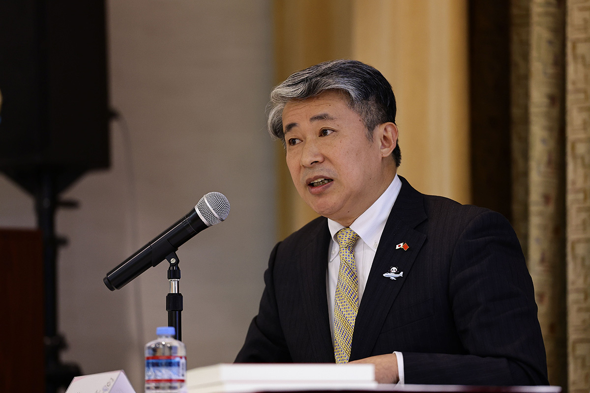 「汚い首」発言の中国在阪総領事、「戦狼外交」でファン12万人抱える“ネッ…