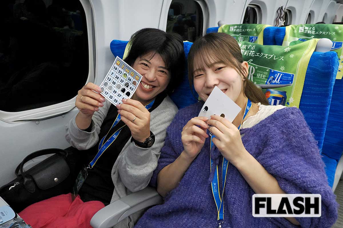 抽せんで選ばれた参加者とインフルエンサーら、計50人が乗車（写真・梅基展央）