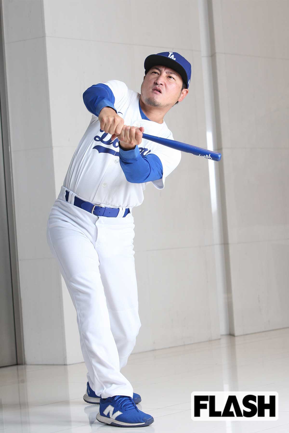 ホームランを放った瞬間の大谷のモノマネ（写真・保坂駱駝）