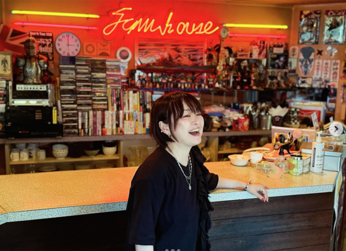 『ONE PIECE』主題歌歌手、上海イベントで「歌唱強制中断」の憂き目…「口あんぐり」で呆然と退出する動画が拡散、“人気アイドル”も出演中止に