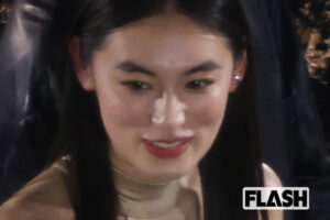 ポカリスエット女優　ボディライン露わなゴージャスドレス姿をキャッチ！次期…