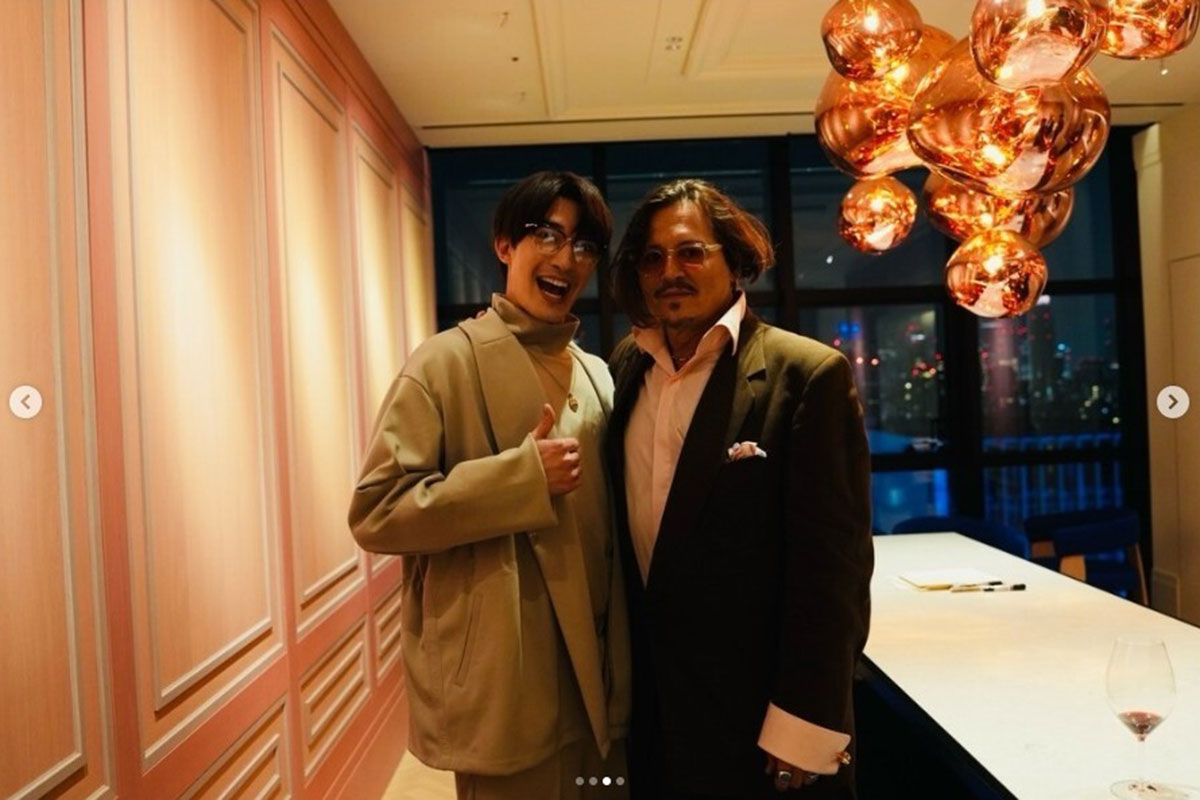 以前からジョニー・デップとの食事を希望していたジェシー。ついに念願がかなった様子だ（写真・ジェシーのInstagram「jesse_essej_0611」より）