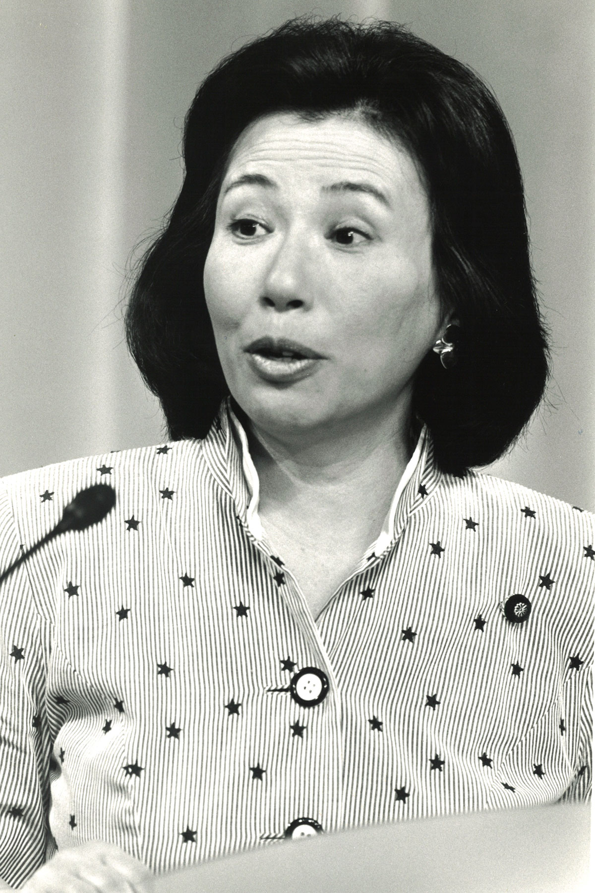 1994年、田中眞紀子氏は当選1回めで異例の入閣を果たした