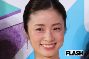 上戸彩　美しすぎる40歳のオールバック姿をキャッチ！“うさぎ役”声優を務…