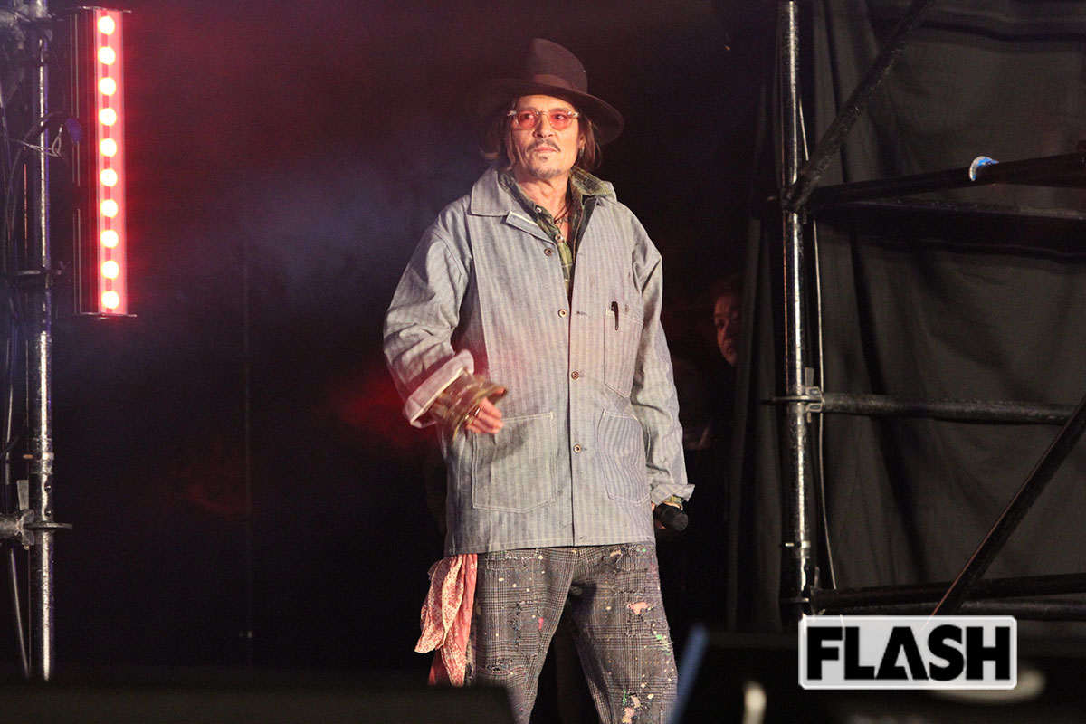 映画『モディリアーニ！』のジャパンプレミアのために来日したハリウッド俳優のジョニー・デップ（写真・金谷千治）