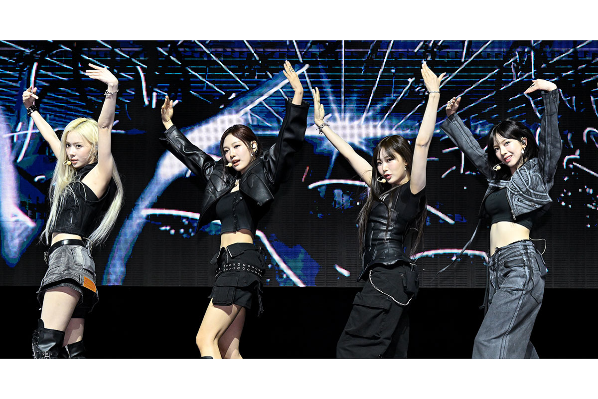 紅白出場の韓国アイドル「きのこ雲ランプ」騒動での“虚偽説明疑惑”に事務所…