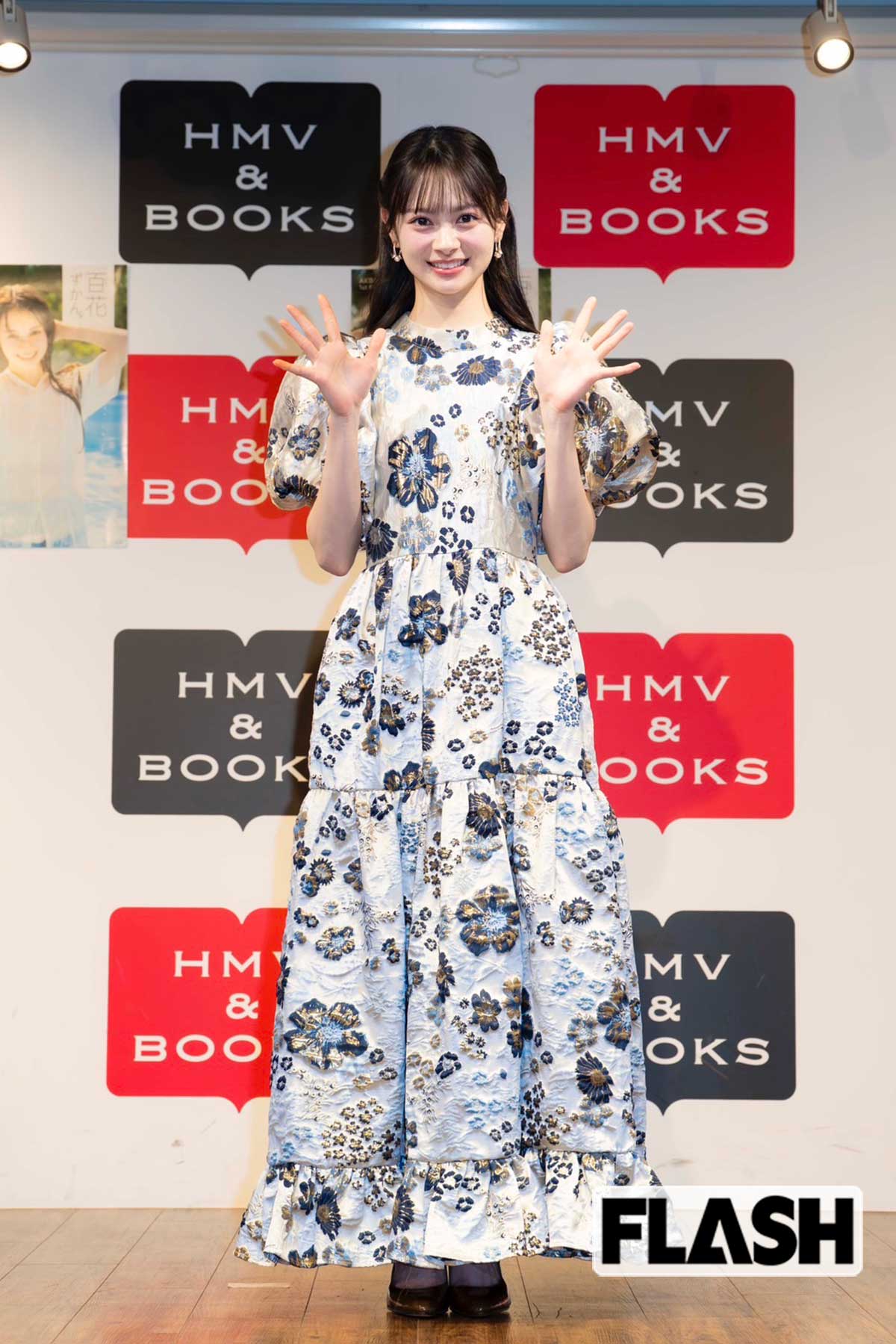 フォトブックを発売したAKB48伊藤百花