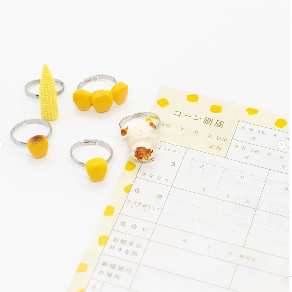 現在、再販を検討中だという “コーン約指輪” （写真・カナイガ氏のInstagramより）