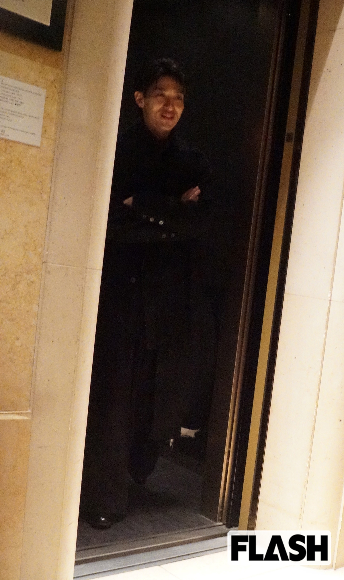 2025年12月16日、映画『国宝』の打ち上げ会場を訪れた横浜流星。打ち上げ会場では終始、笑顔だった（写真・伊藤 修）