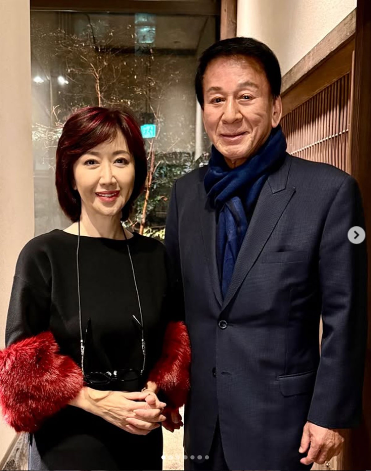 杉良太郎との結婚記念日を報告した伍代夏子（写真・12月24日投稿委の伍代夏子のInstagram「＠natsuko_godai_official」より）