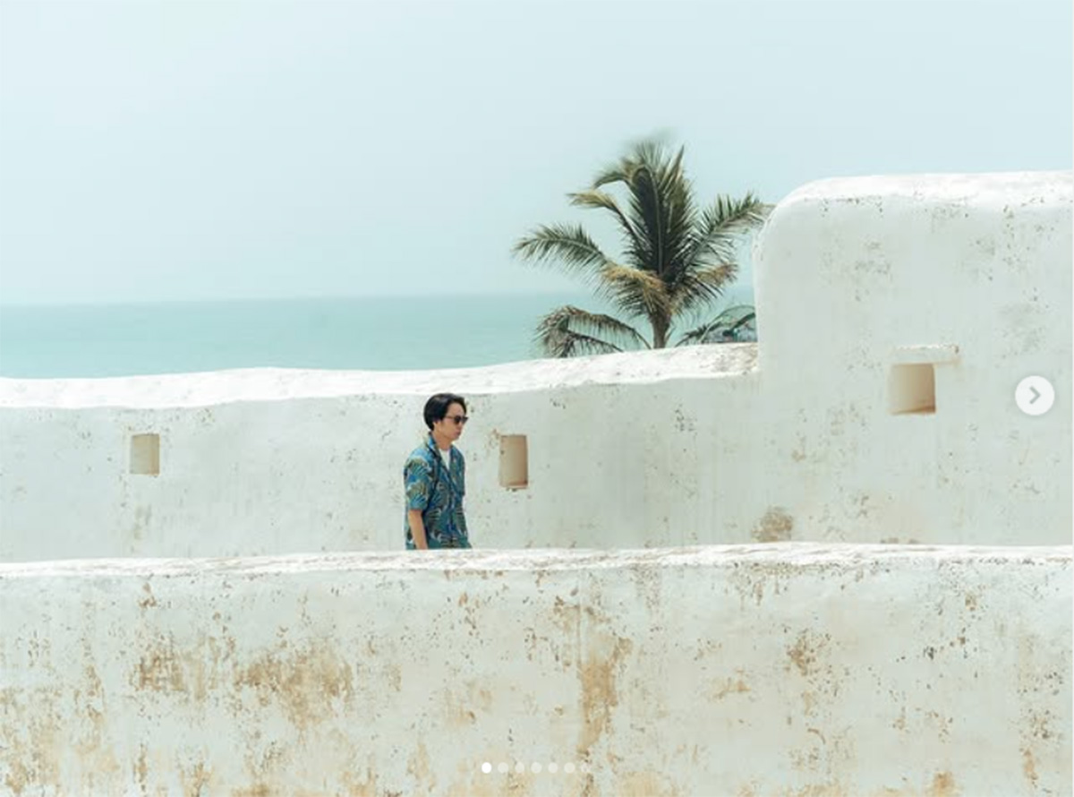 かねてより何度も渡航しているガーナでの様子を投稿した櫻井翔（写真・櫻井翔のInstagram「sho.sakurai_official」より）