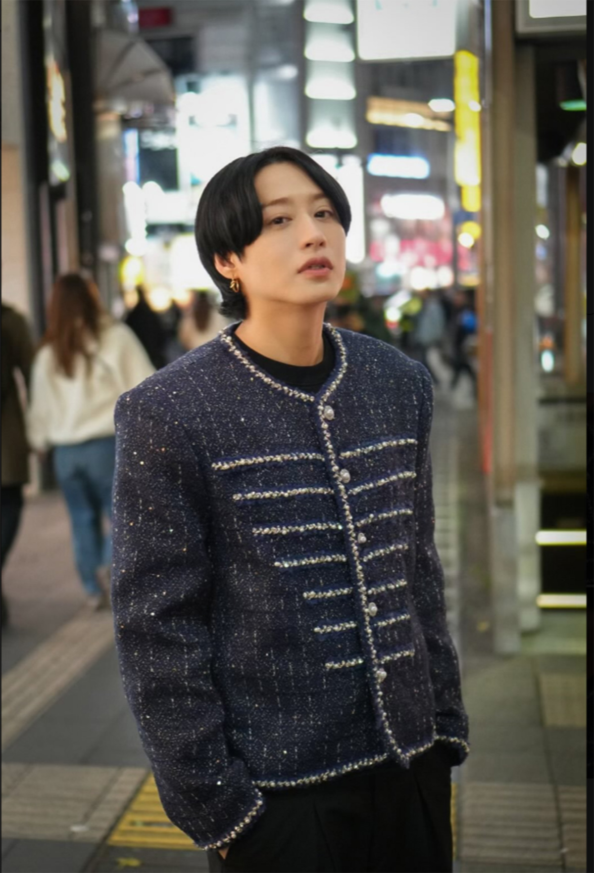 真叶こと前山剛久がXに初登校した写真（真叶のXより）