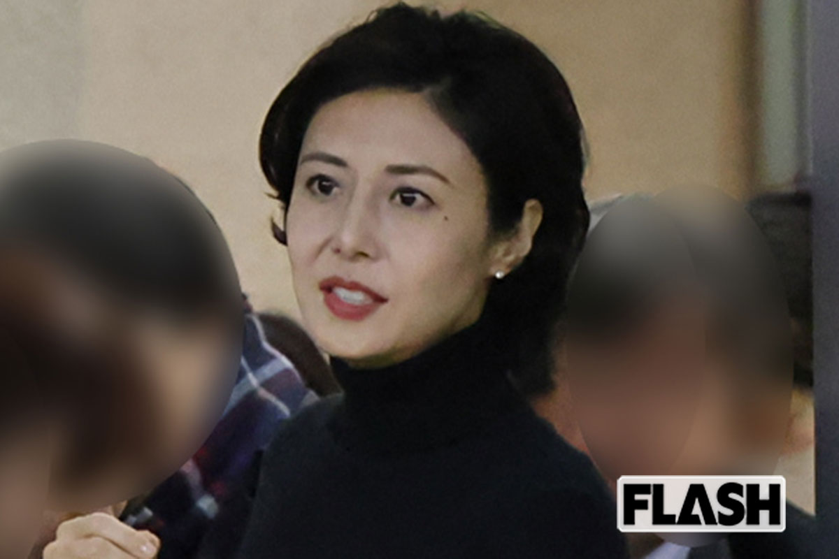 【紅白帰宅姿も華やか】松嶋菜々子はジーンズでもオーラ隠せず…氷川きよしも…