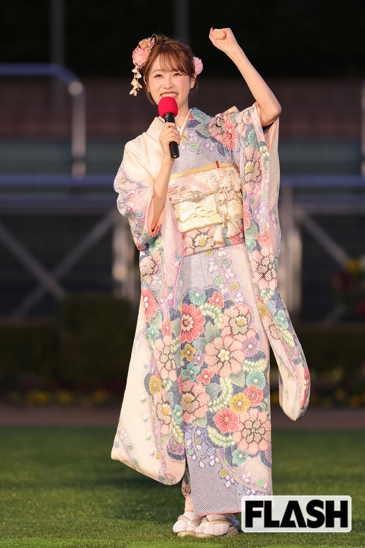 キュートな髙橋ひかるのMCに多くのファンが歓声をあげた