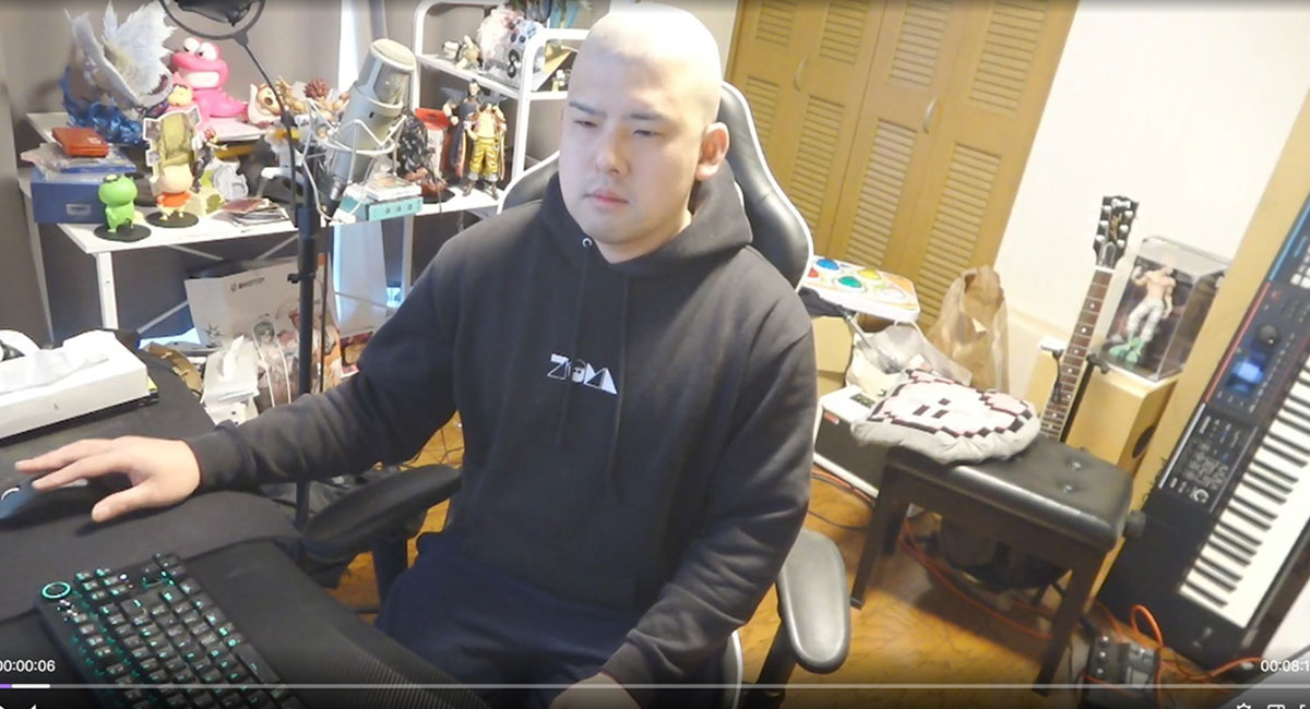 Twitchの配信で、丸坊主姿になったゆゆうた（写真・本人のTwitchより）