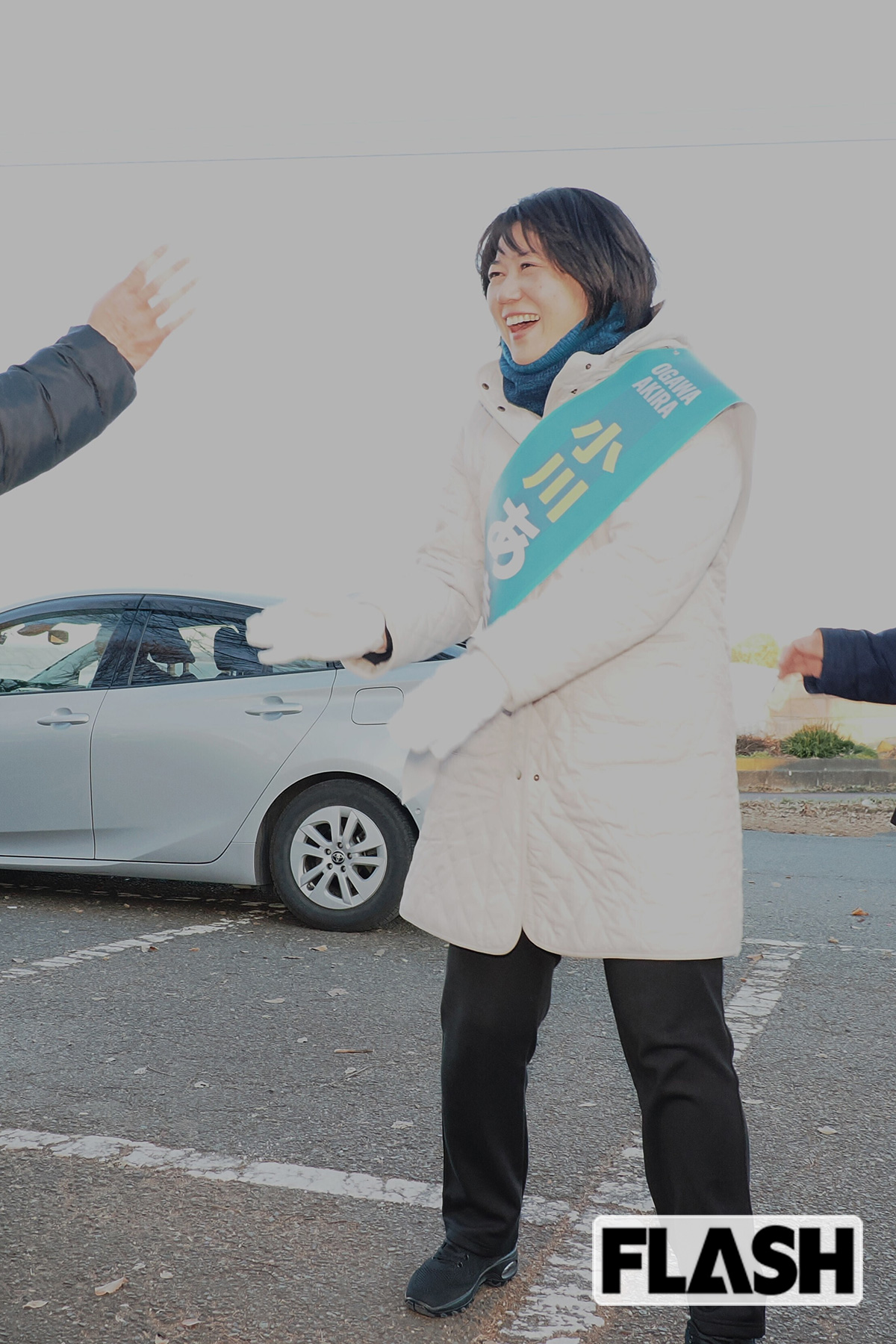 遊説には多くの市民が駆けつけ応援していた（写真・梅基展央）