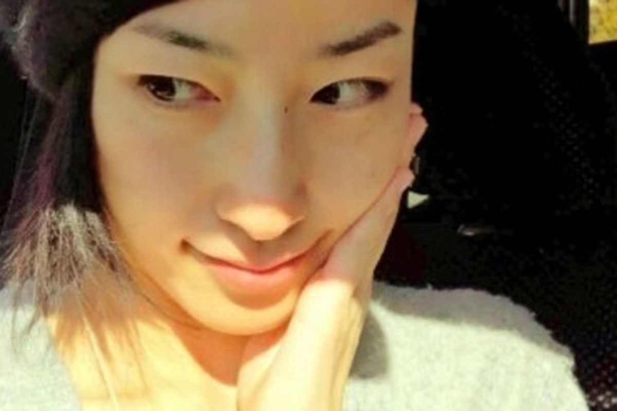 元人気グラドルで未婚の母・佐藤寛子が決意の“父親公表”…お相手俳優は批判…