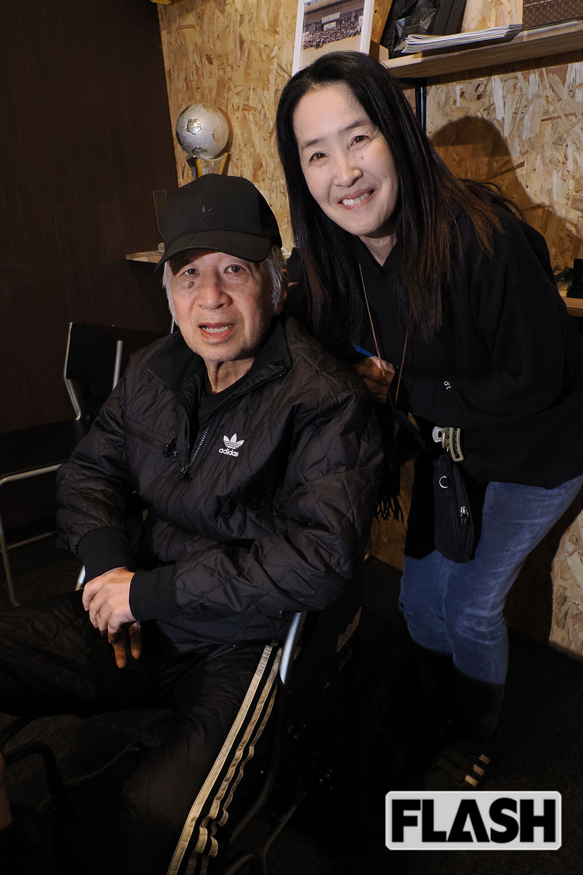 木村和司氏（左）と妻の祐子さん（写真・梅基展央）