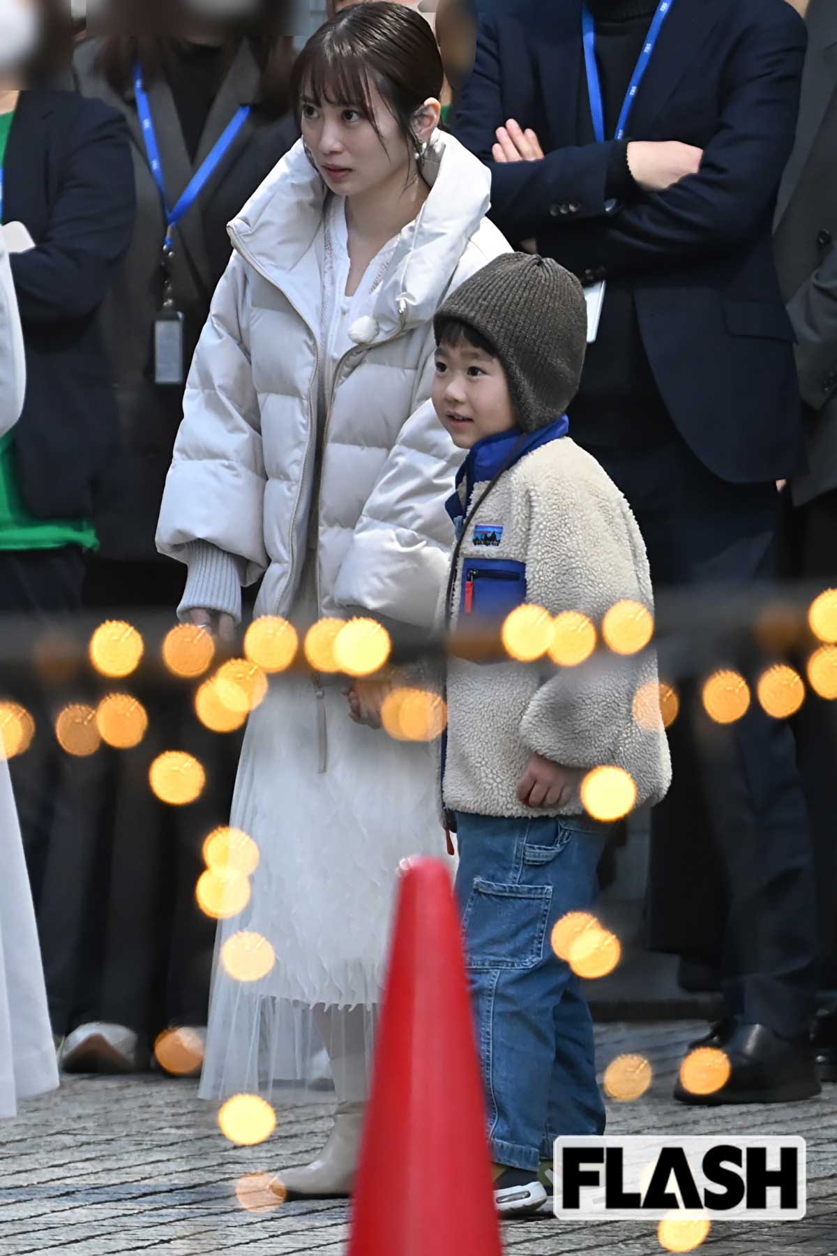 ドラマ『未来のムスコ』（TBS系）で親子役を務める志田未来と子役の天野優