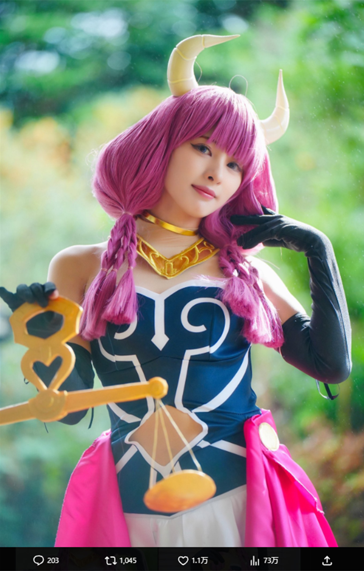 『葬送のフリーレン』（日本テレビ系）に登場するキャラクターのアウラに扮した日テレの河出奈都美アナ（画像・1月16日投稿の河出 奈都美/日本テレビアナウンサーのX「＠kawade_natsumi」より）