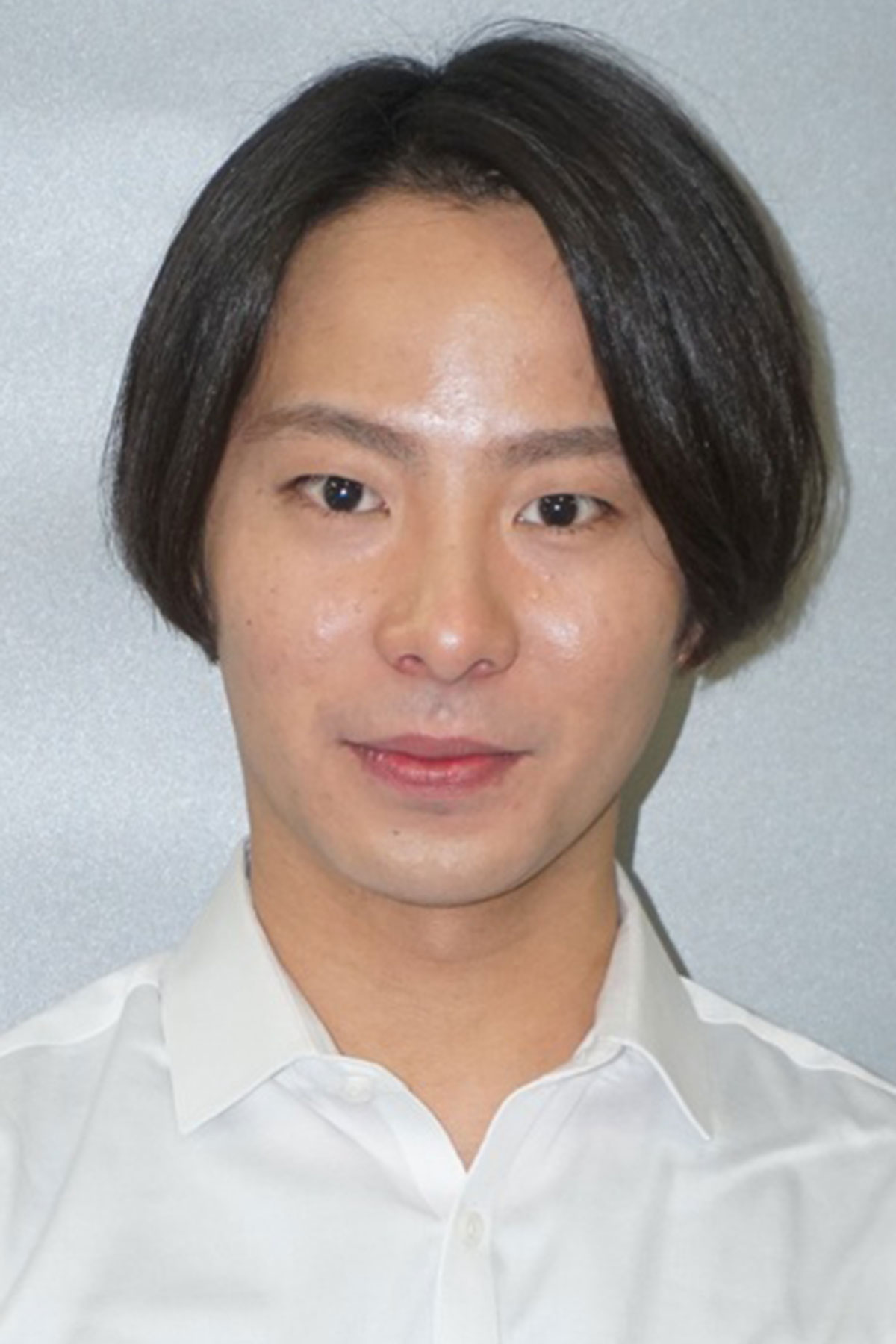 歌舞伎俳優・中村鶴松　酒に酔ってドアを蹴り壊し逮捕「調子に乗りすぎ」「注目株だったのに」“リアル国宝”の不祥事にファン落胆