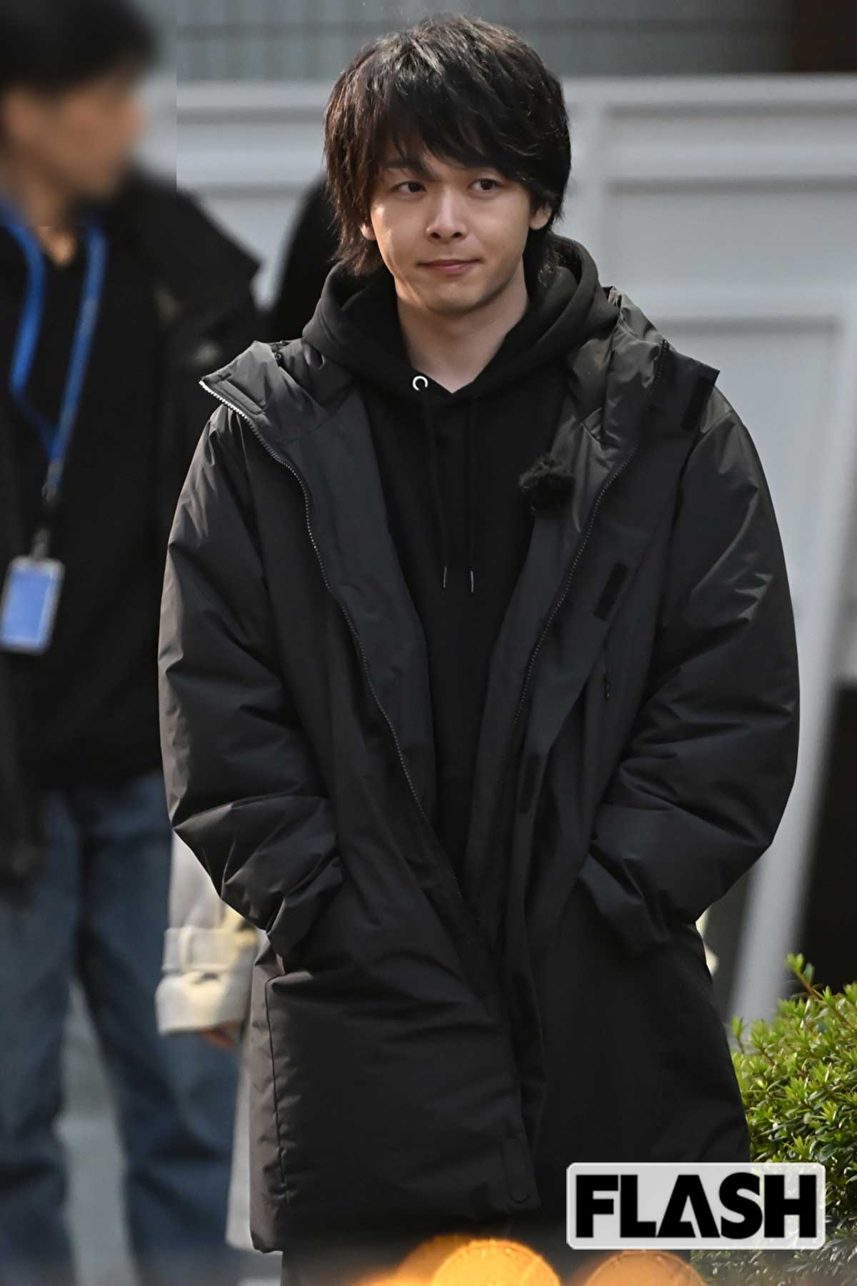 クールな雰囲気の中村倫也